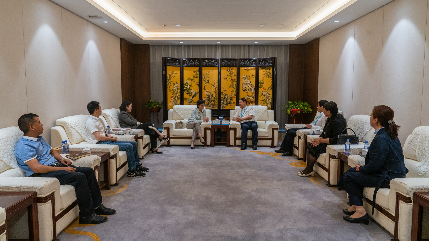 人民日報人民文旅總裁雷萍一行到訪甘肅文旅集團(tuán)